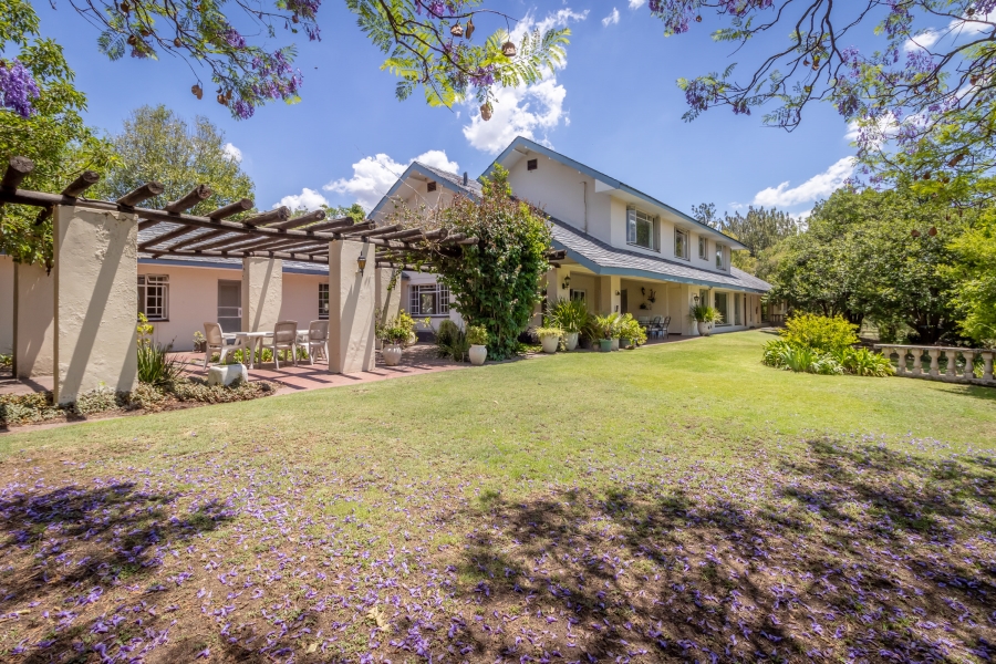 5 Bedroom Property for Sale in Chartwell Gauteng