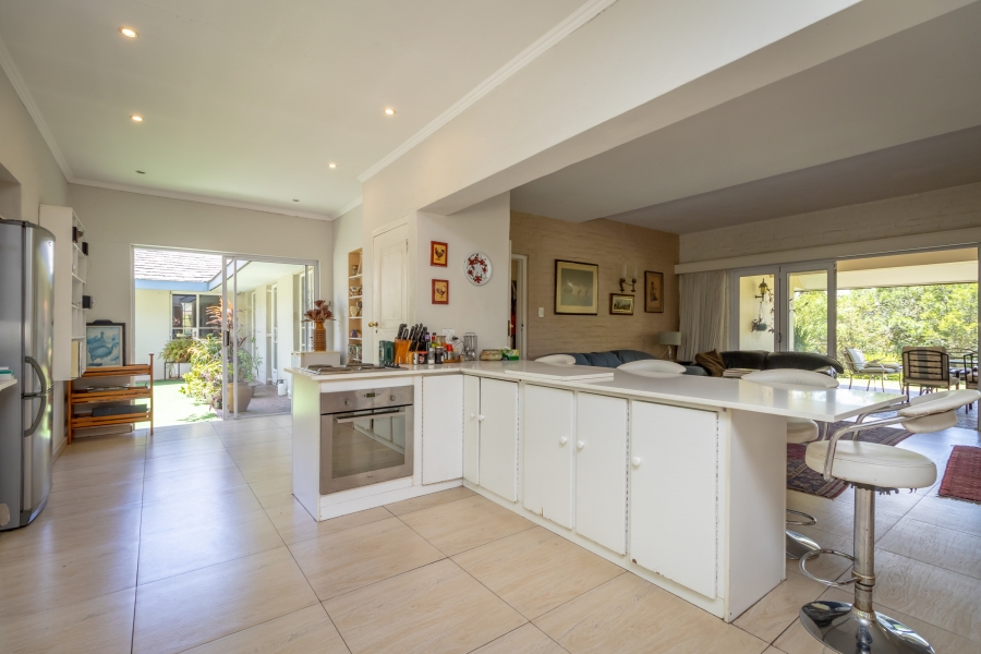 5 Bedroom Property for Sale in Chartwell Gauteng