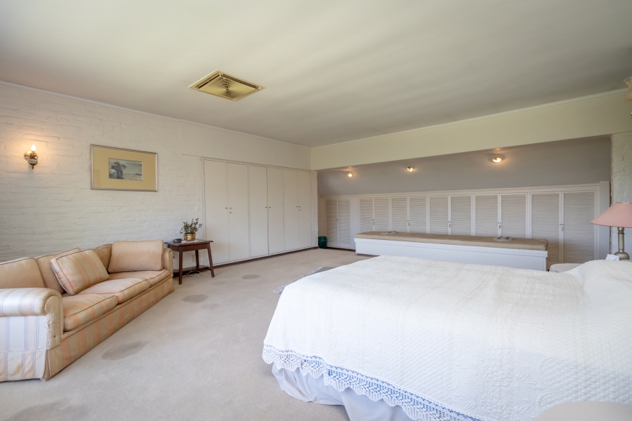 5 Bedroom Property for Sale in Chartwell Gauteng