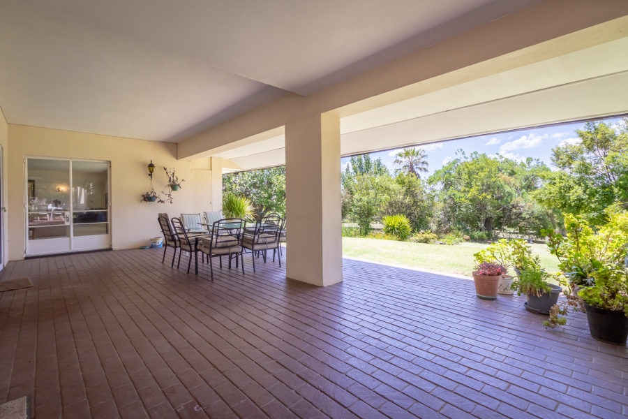 5 Bedroom Property for Sale in Chartwell Gauteng