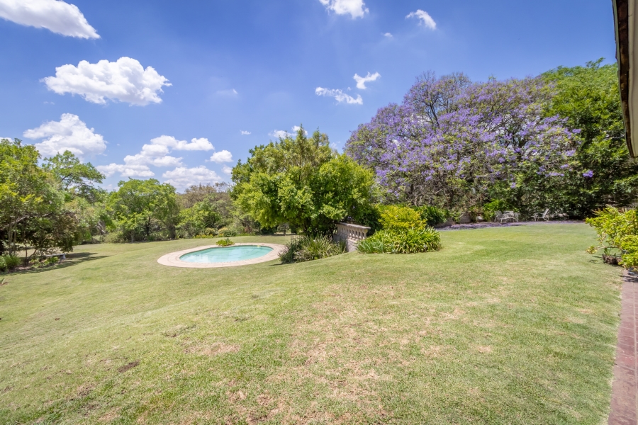 5 Bedroom Property for Sale in Chartwell Gauteng