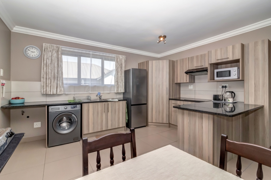 2 Bedroom Property for Sale in Broadacres Gauteng
