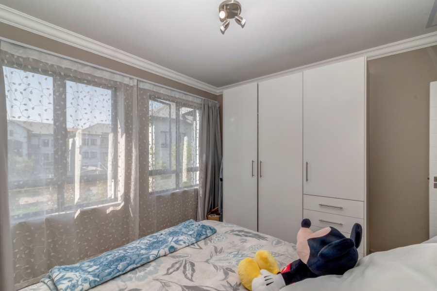 2 Bedroom Property for Sale in Broadacres Gauteng