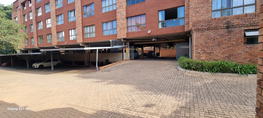 1 Bedroom Property for Sale in Hillcrest Gauteng