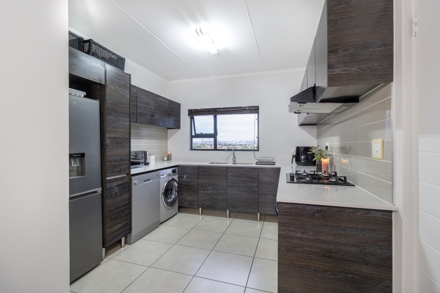2 Bedroom Property for Sale in Greenstone Hill Gauteng