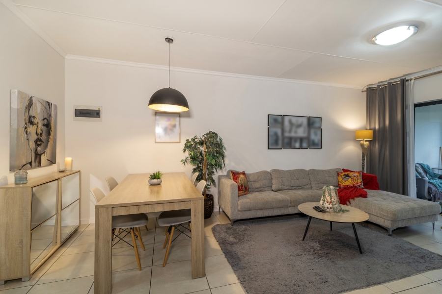2 Bedroom Property for Sale in Greenstone Hill Gauteng