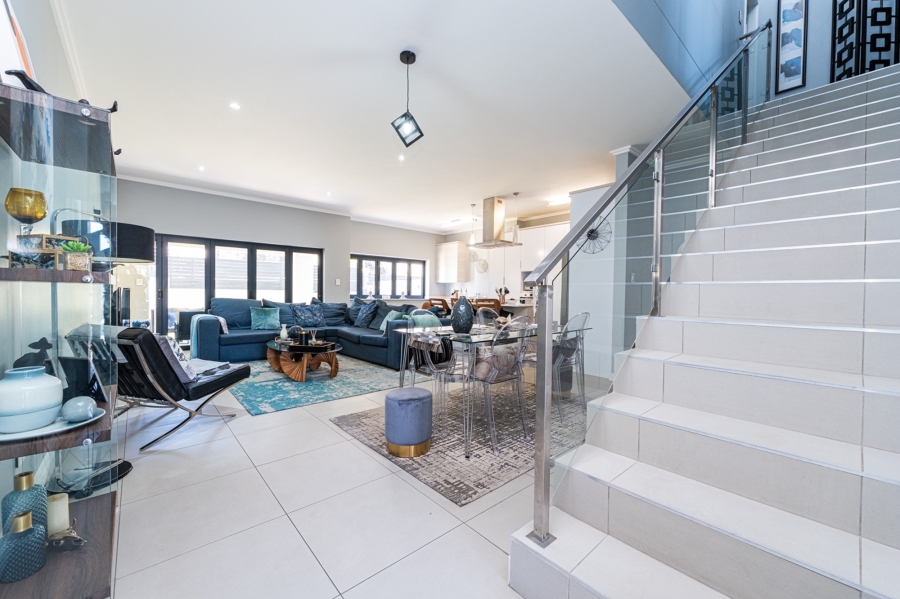 3 Bedroom Property for Sale in Lonehill Gauteng