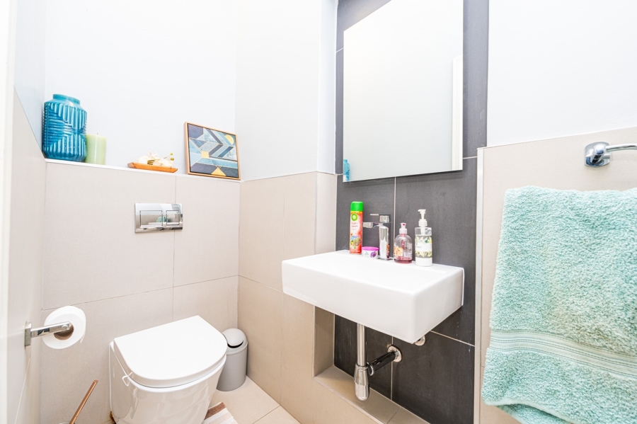 3 Bedroom Property for Sale in Lonehill Gauteng