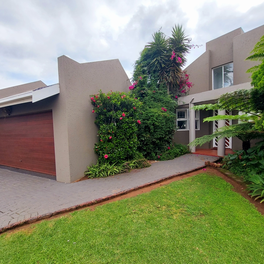 3 Bedroom Property for Sale in Beyers Park Gauteng