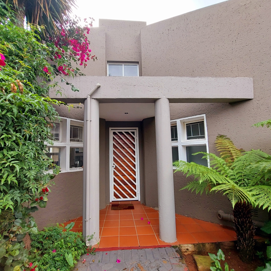 3 Bedroom Property for Sale in Beyers Park Gauteng