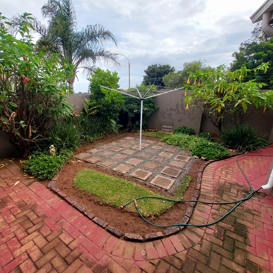 3 Bedroom Property for Sale in Beyers Park Gauteng