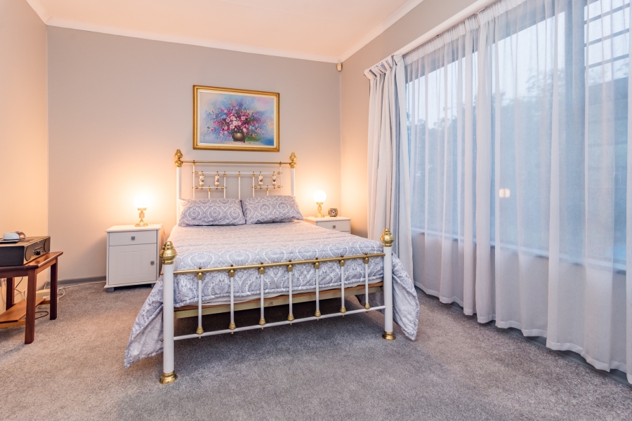 4 Bedroom Property for Sale in Noordheuwel Gauteng