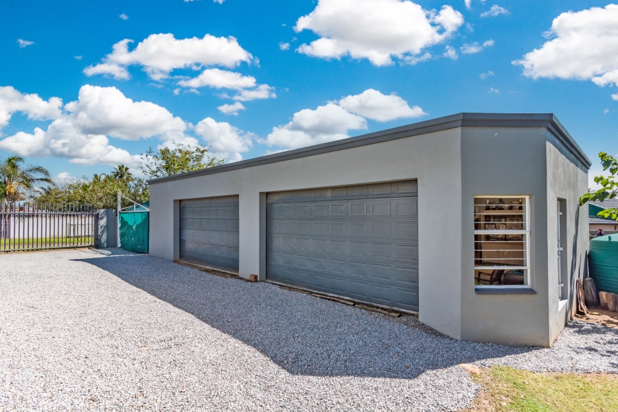 4 Bedroom Property for Sale in Noordheuwel Gauteng