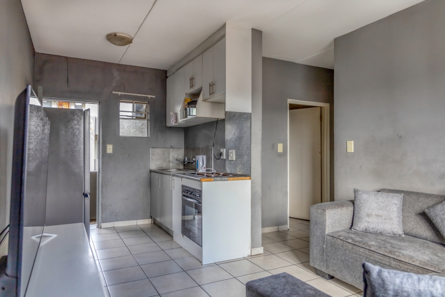 2 Bedroom Property for Sale in Fleurhof Gauteng