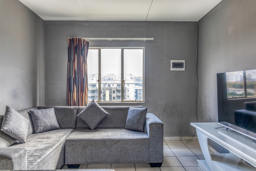 2 Bedroom Property for Sale in Fleurhof Gauteng