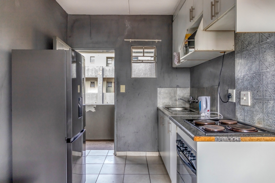 2 Bedroom Property for Sale in Fleurhof Gauteng