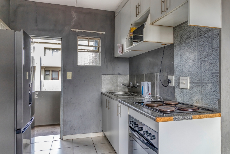 2 Bedroom Property for Sale in Fleurhof Gauteng