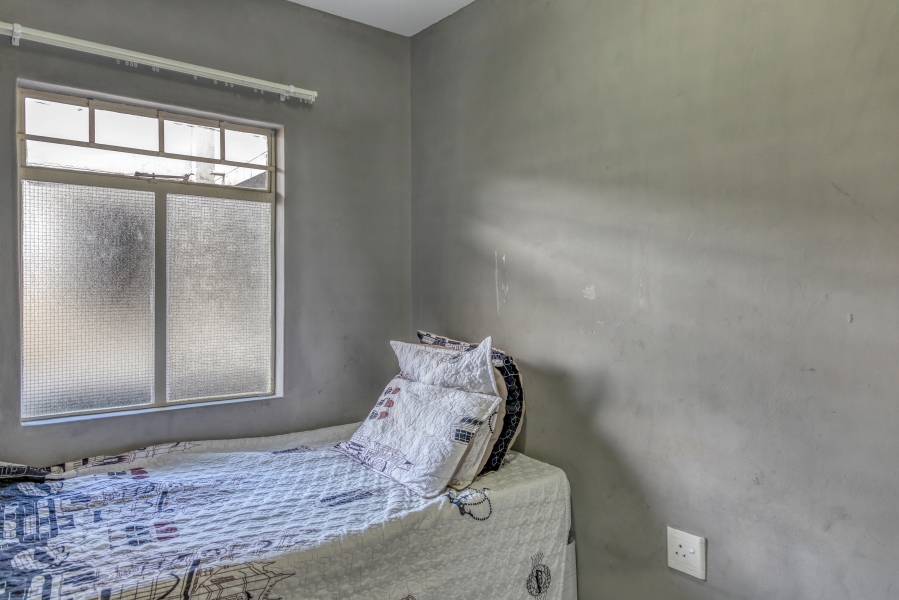 2 Bedroom Property for Sale in Fleurhof Gauteng