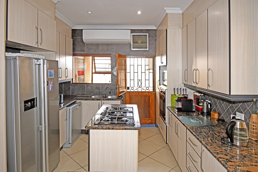 3 Bedroom Property for Sale in North Riding Gauteng