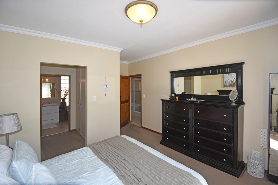 3 Bedroom Property for Sale in North Riding Gauteng