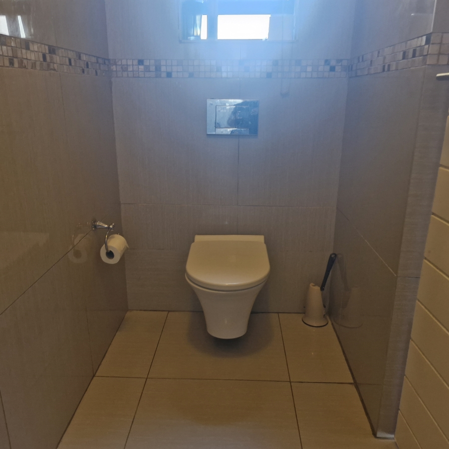 5 Bedroom Property for Sale in Savannah Country Estate Gauteng