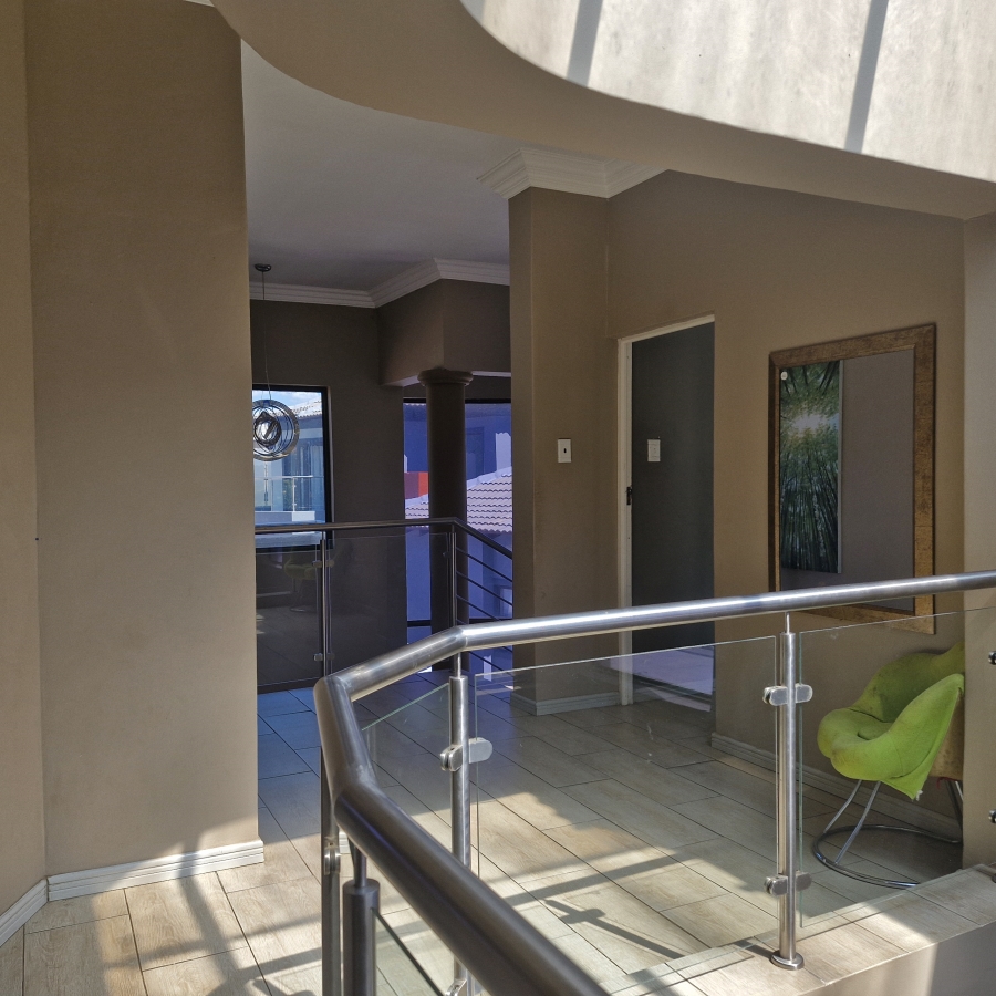 5 Bedroom Property for Sale in Savannah Country Estate Gauteng