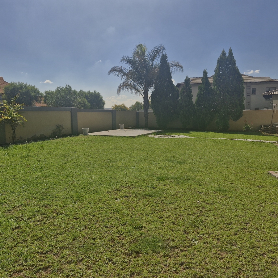 5 Bedroom Property for Sale in Savannah Country Estate Gauteng