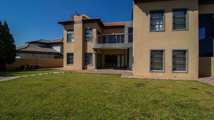 5 Bedroom Property for Sale in Savannah Country Estate Gauteng