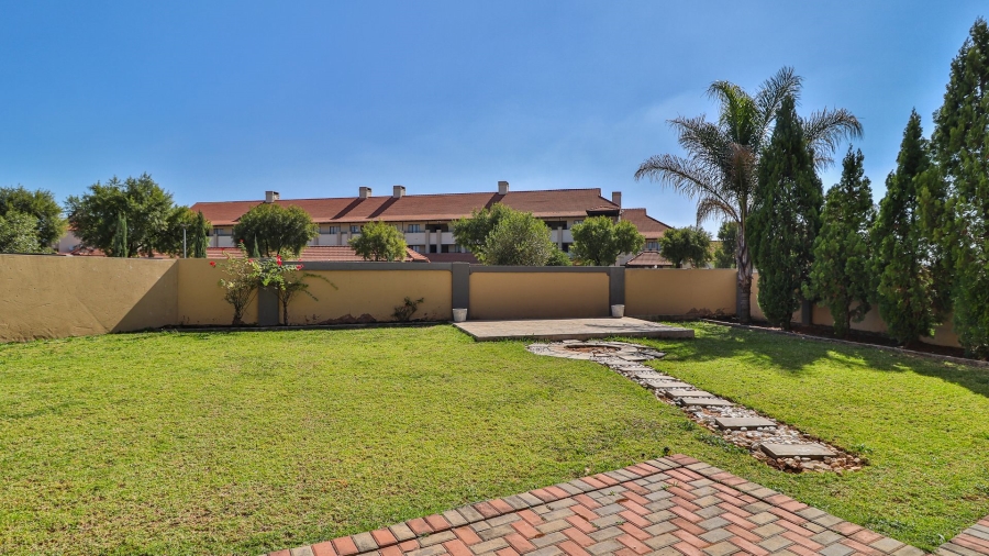 5 Bedroom Property for Sale in Savannah Country Estate Gauteng