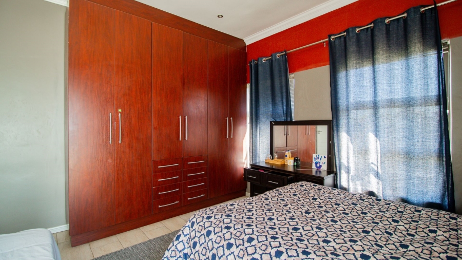 5 Bedroom Property for Sale in Savannah Country Estate Gauteng