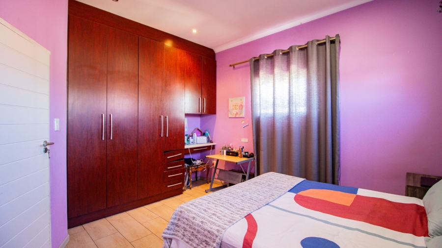5 Bedroom Property for Sale in Savannah Country Estate Gauteng