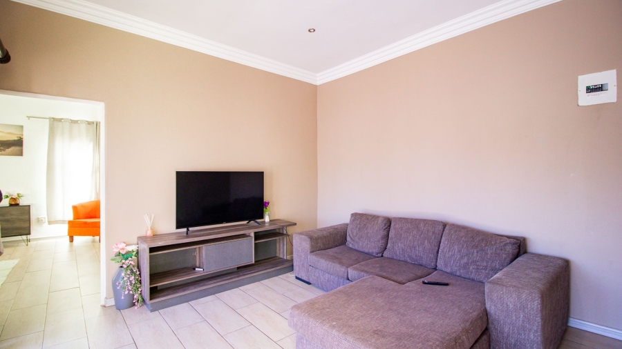5 Bedroom Property for Sale in Savannah Country Estate Gauteng