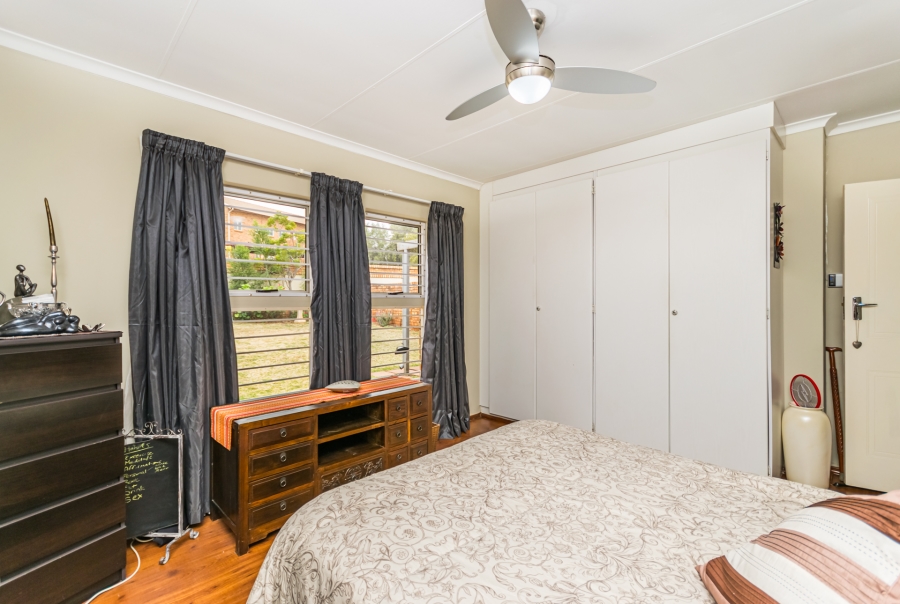 2 Bedroom Property for Sale in Die Hoewes Gauteng