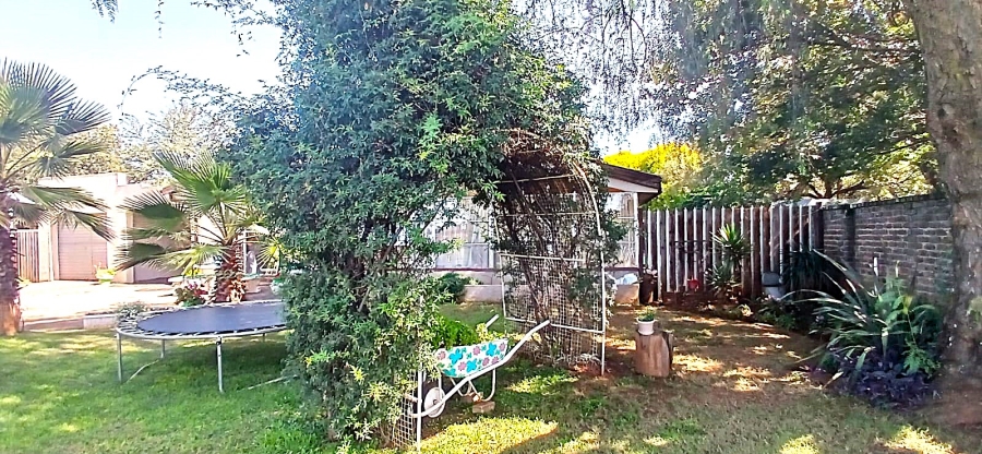 3 Bedroom Property for Sale in Rothdene Gauteng