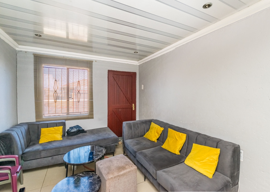 2 Bedroom Property for Sale in Dobsonville Ext 4 Gauteng