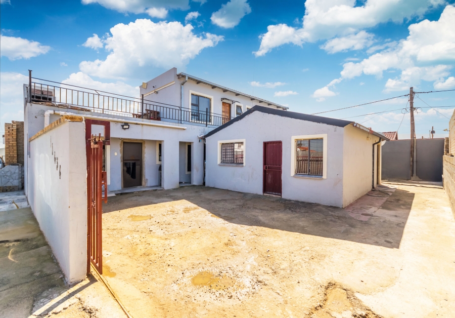 2 Bedroom Property for Sale in Dobsonville Ext 4 Gauteng