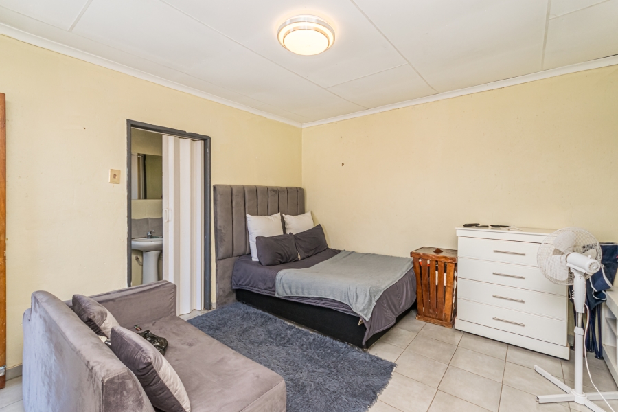 2 Bedroom Property for Sale in Dobsonville Ext 4 Gauteng