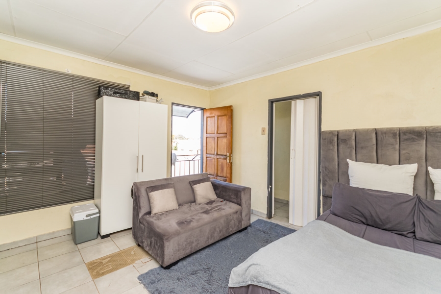 2 Bedroom Property for Sale in Dobsonville Ext 4 Gauteng