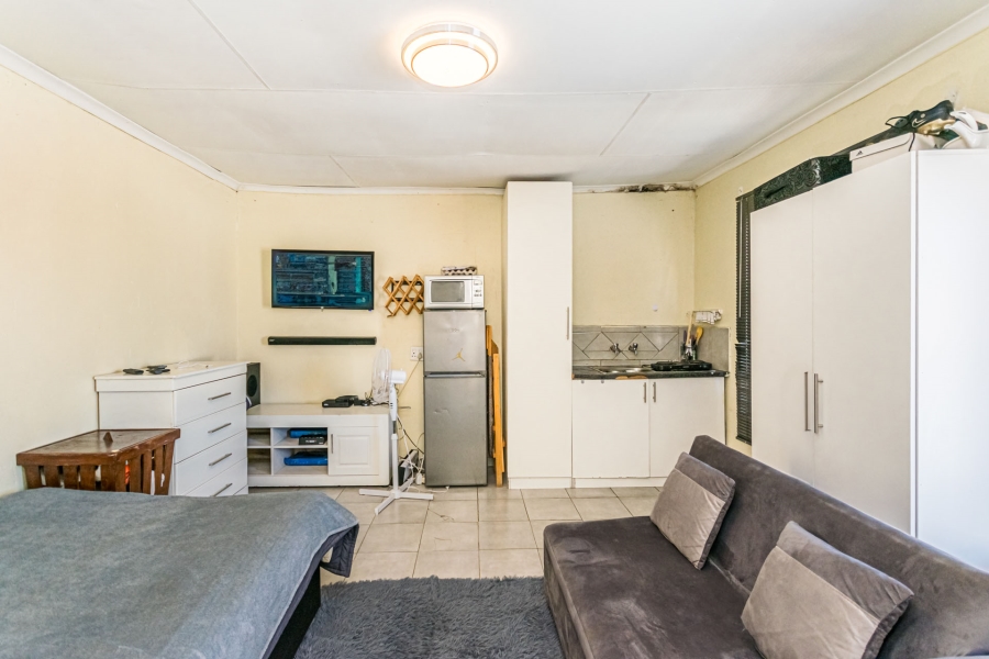 2 Bedroom Property for Sale in Dobsonville Ext 4 Gauteng