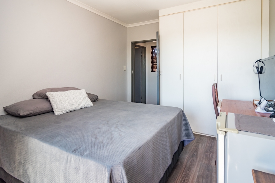 3 Bedroom Property for Sale in Noordheuwel Gauteng