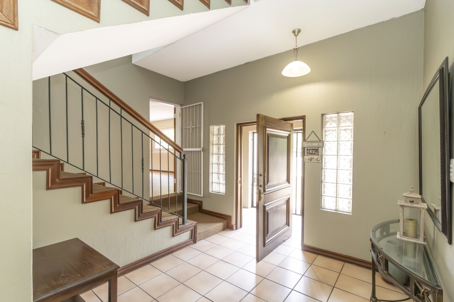 4 Bedroom Property for Sale in Douglasdale Gauteng