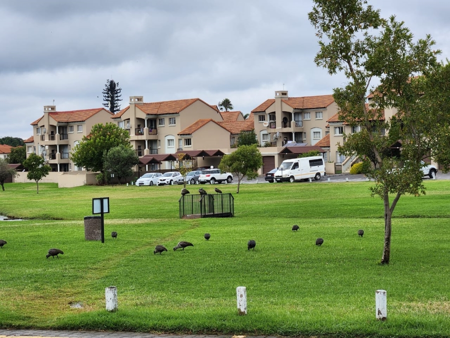 2 Bedroom Property for Sale in Glen Marais Gauteng