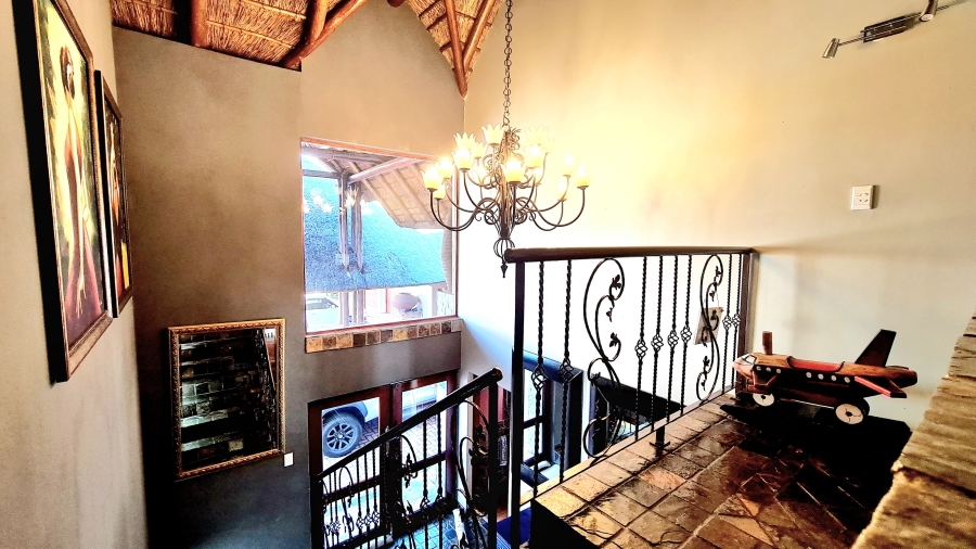 4 Bedroom Property for Sale in Leeuwfontein Gauteng