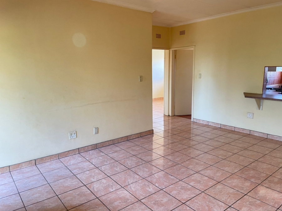 To Let 2 Bedroom Property for Rent in Risiville Gauteng