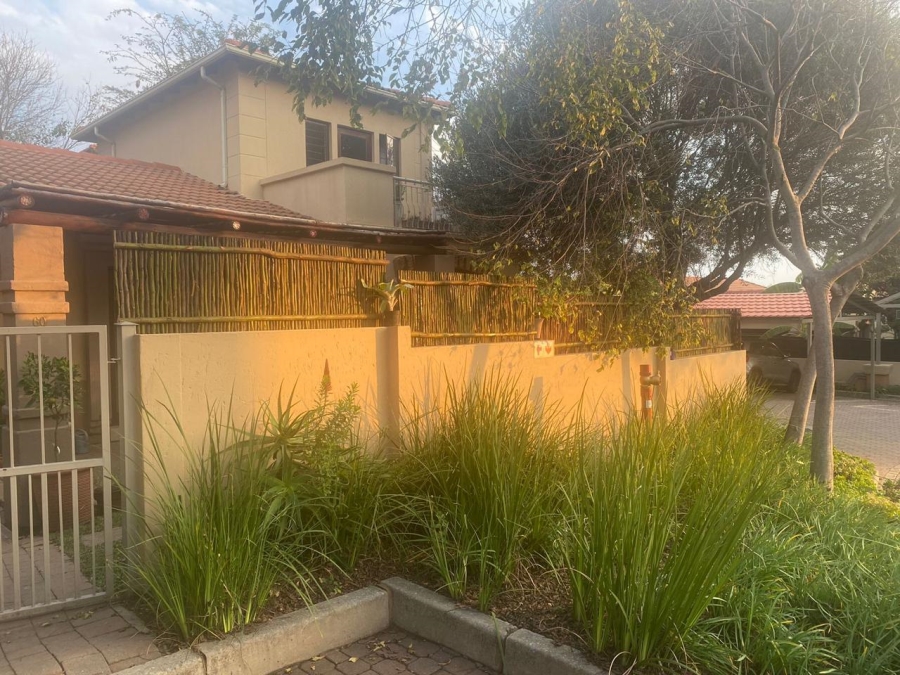 To Let 3 Bedroom Property for Rent in Douglasdale Gauteng