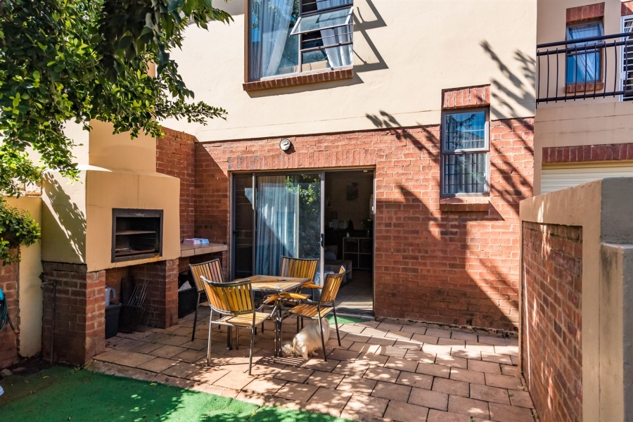3 Bedroom Property for Sale in Sugar Bush Estate Gauteng