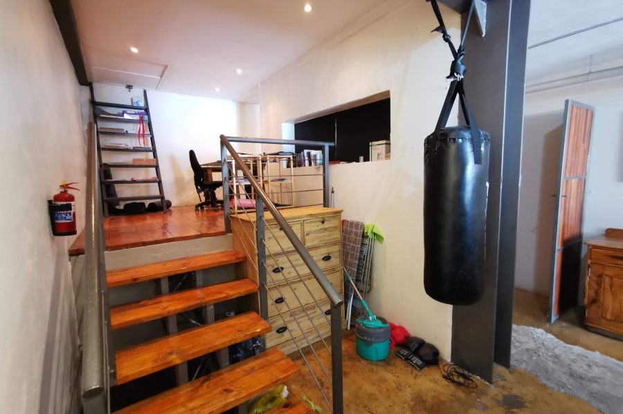 4 Bedroom Property for Sale in Braamfontein Werf Gauteng