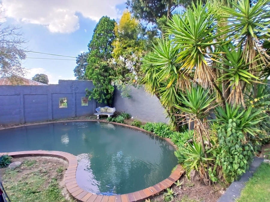 To Let 3 Bedroom Property for Rent in Norwood Gauteng