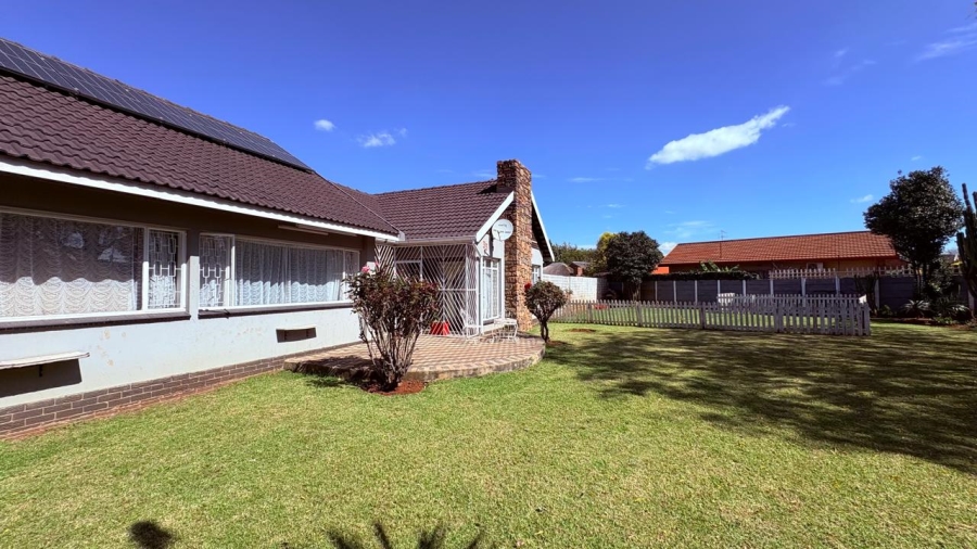 3 Bedroom Property for Sale in Brenthurst Gauteng