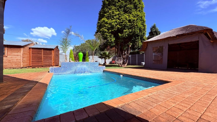 3 Bedroom Property for Sale in Brenthurst Gauteng
